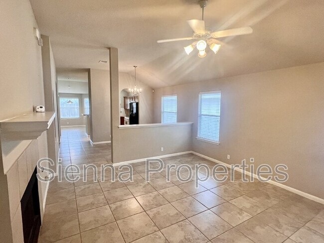 Building Photo - 2509 Elara Dr