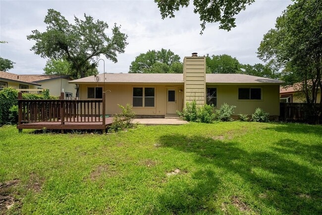 Building Photo - 4209 Harcourt Dr