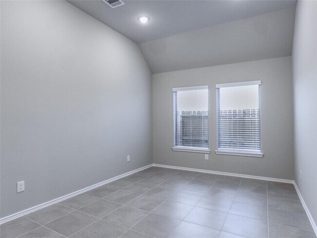 Building Photo - 334 Shining Succulent Dr