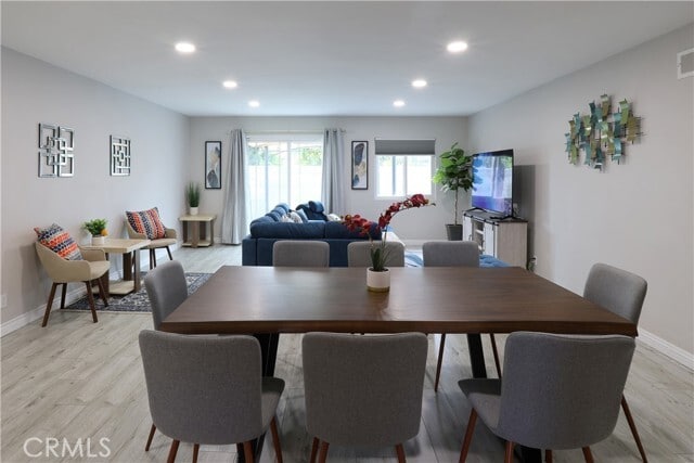 Building Photo - 6548 Sequoia Dr