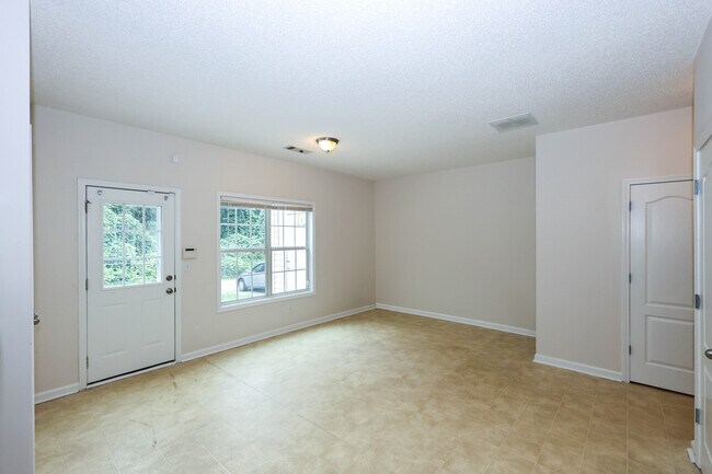 Building Photo - 7705 Commerce Ct