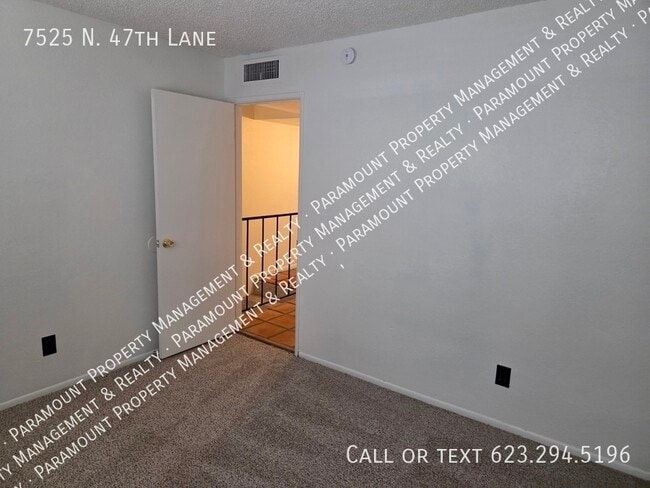 Building Photo - 7525 N 47th Ln