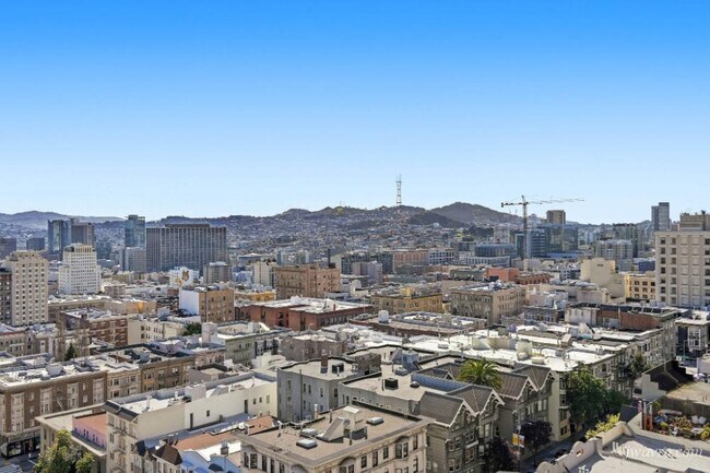 Building Photo - 1177 California St