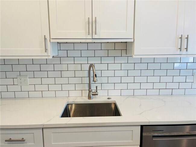 Building Photo - 3842 Avensong Village Cir