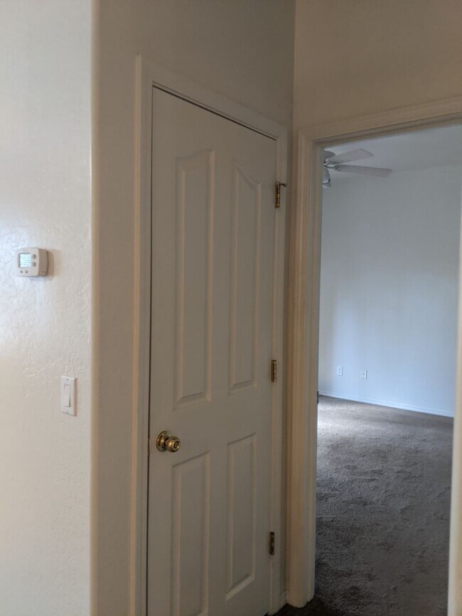 Building Photo - Cute Condo in Beautiful Yavapai Hills Community