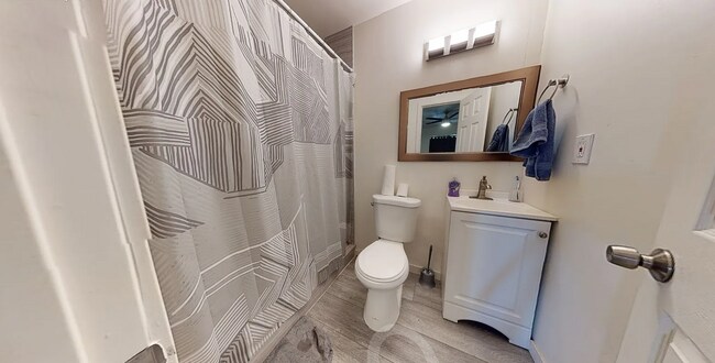 Building Photo - 6252 Dorothy Dr