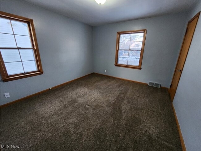 Building Photo - 4224 Lambert Rd