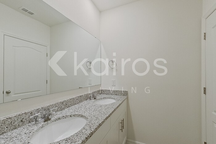 Building Photo - 31945 Katelin Cir