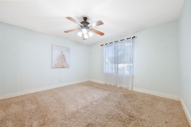 Building Photo - 18903 Atasca Oaks Dr