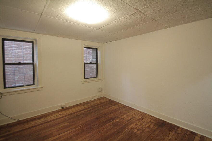 Building Photo - 311 S Trenton Ave