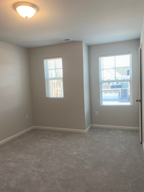 Building Photo - 387 Garden Vine Trl