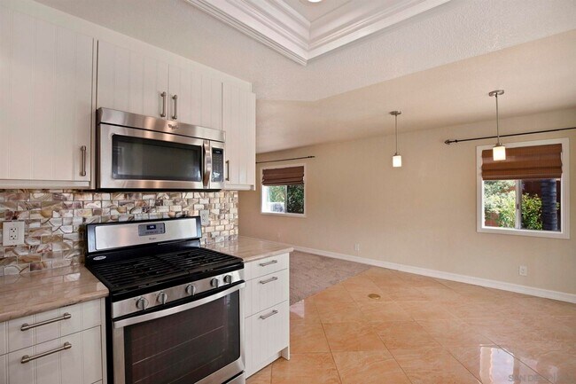 Building Photo - 4 Bedroom/2.5 Bathroom Home in Poway with ...