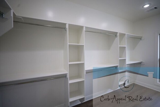 Building Photo - Luxury, new construction 3 bed, 2 bath home includes washer and dryer - Brookland!!