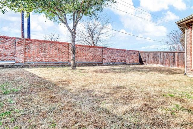 Building Photo - 631 Kirby Dr