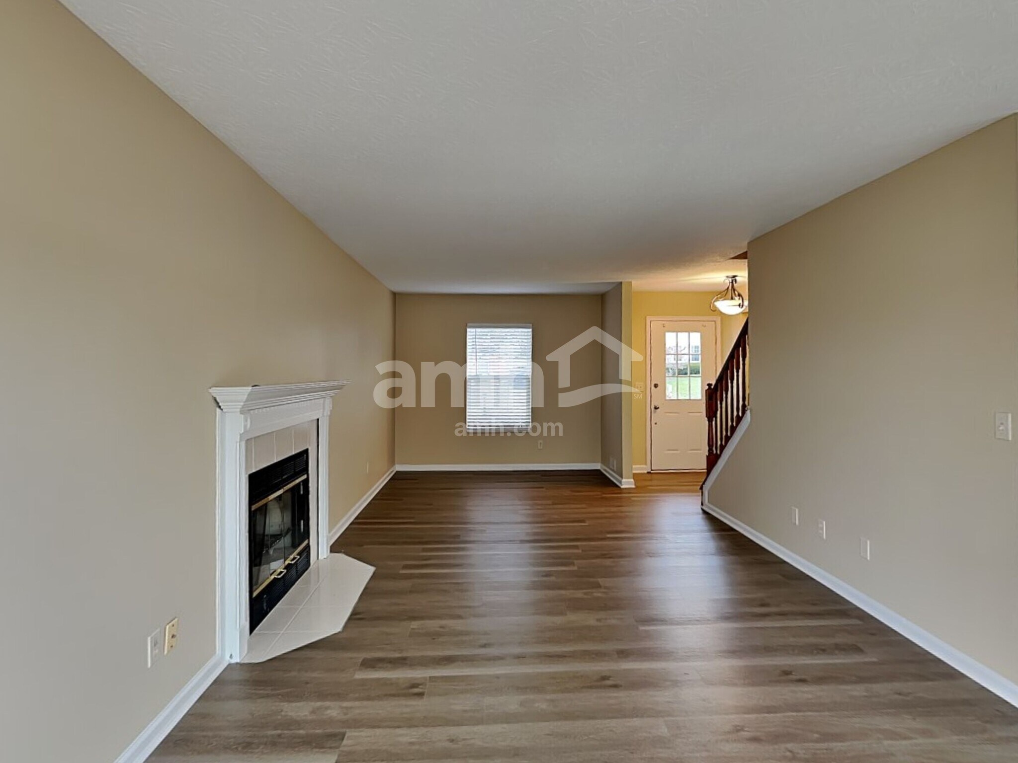 Building Photo - 753 Lakefield Dr