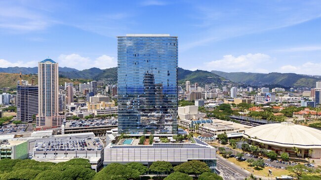 Building Photo - 888 Kapiolani Blvd