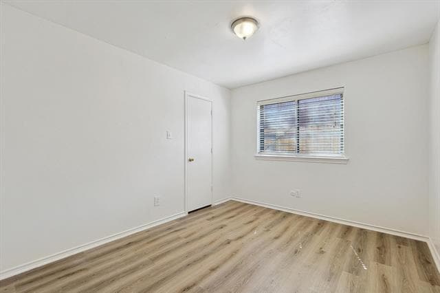 Building Photo - 5137 Shoregate Dr