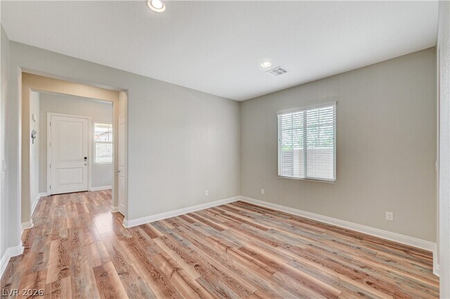 Building Photo - 276 Homeward Way