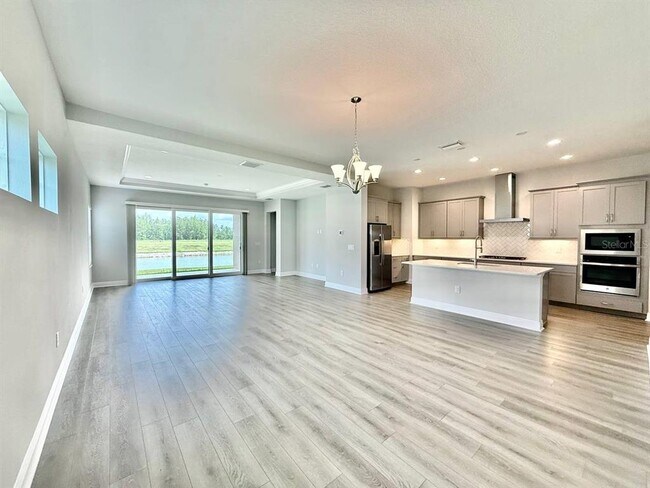 Building Photo - 35609 Stableton Ln