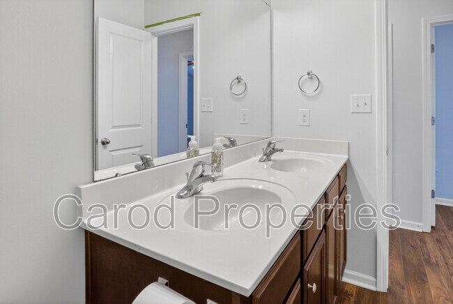 Building Photo - 3315 Runneymede Street SW