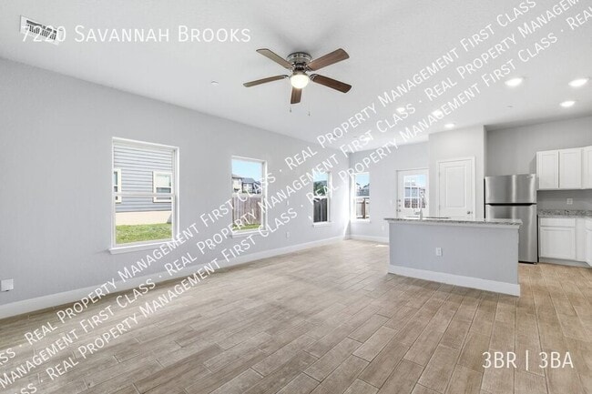 Building Photo - 7220 Savannah Brooks