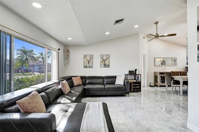 Building Photo - 7909 NW 19th St