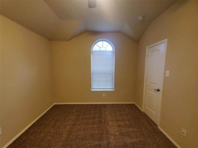 Building Photo - 612 Kiowa Dr