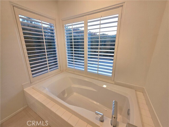 Building Photo - 44251 Hazel Canyon Ln