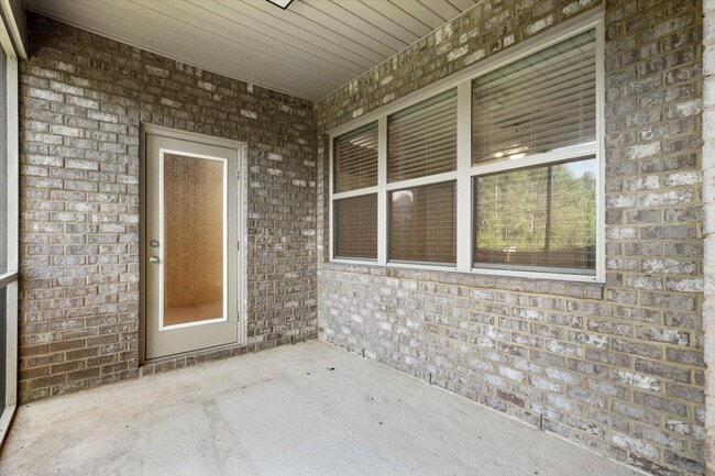Building Photo - 7260 Reef St