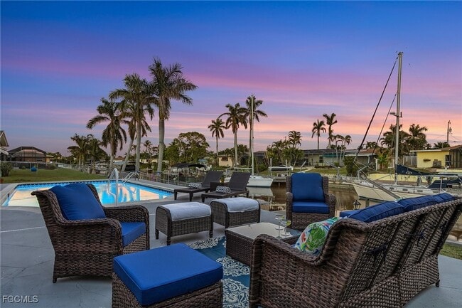 Building Photo - 2823 SE 18th Ave