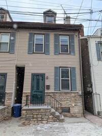 Building Photo - stw118