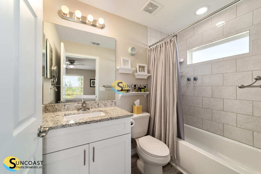 Building Photo - 169 Juniper Way