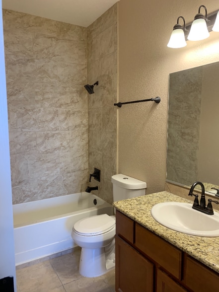 Building Photo - 6325 Reynolds Dr