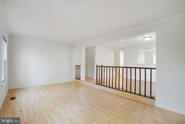 Building Photo - 6515 Field Master Dr