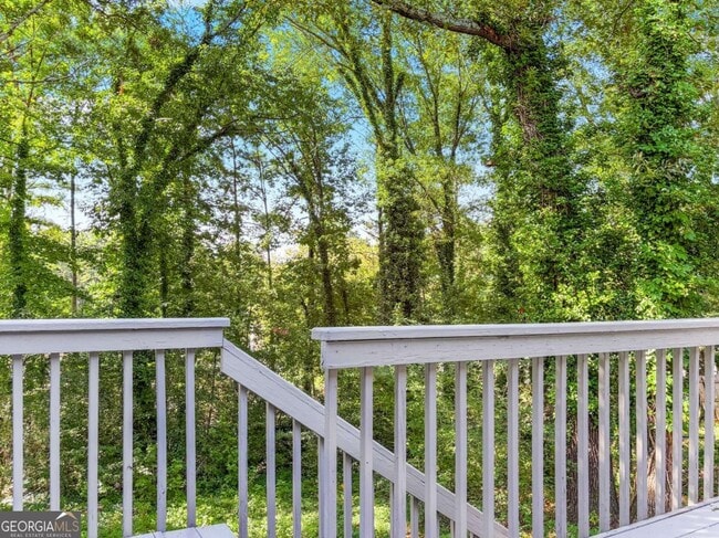 Building Photo - 1840 Cooper Lake Dr SE