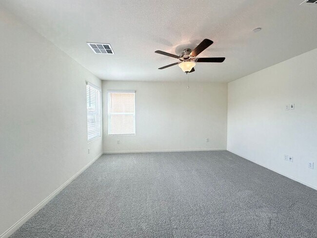 Building Photo - 4559 Merlot Hls Ave