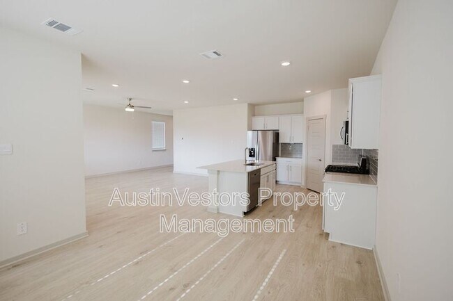 Building Photo - 413 Millbrook Blvd