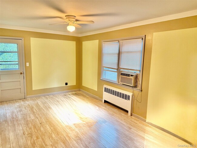 Building Photo - 516 McLean Ave