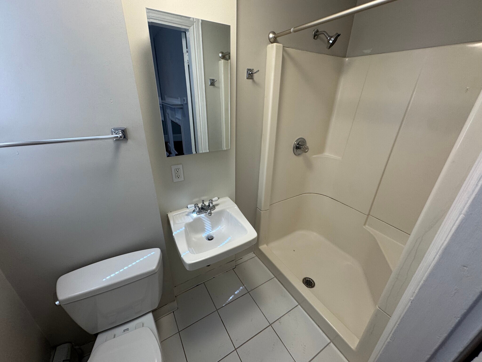 Building Photo - 61 Dana St