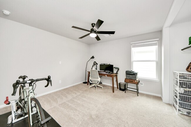 Building Photo - 2473 Carp Dr