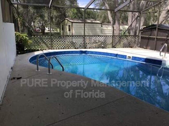 Building Photo - 3135 SW 97th St