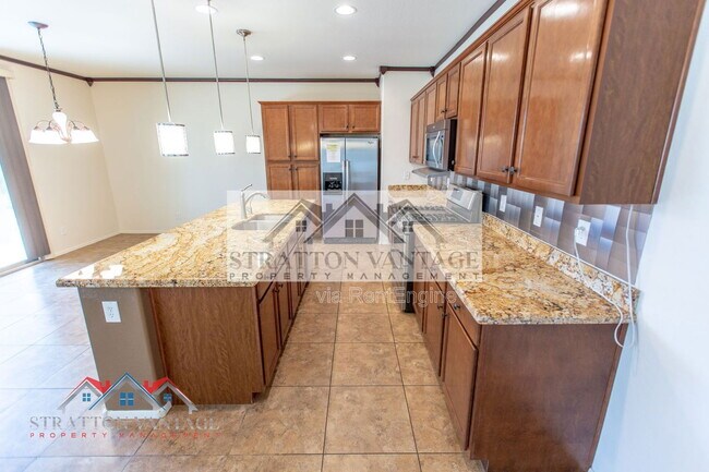 Building Photo - 21139 E Cherrywood Dr