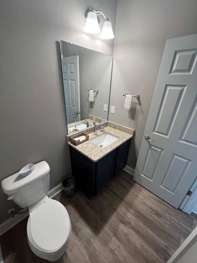 Building Photo - 335 McAlister Rd