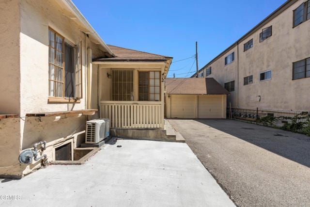 Building Photo - 412 Pioneer Dr