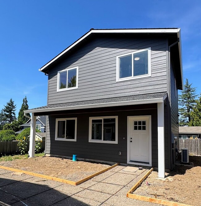 Primary Photo - Newly Built 3 Bed, 2.5 Bath Cottage Homes ...