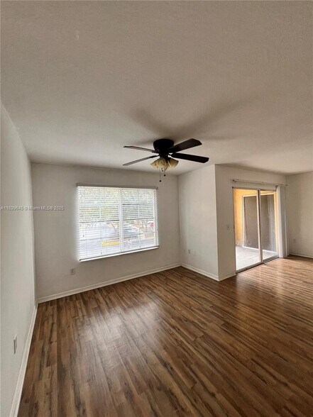 Building Photo - 4171 San Marino Blvd
