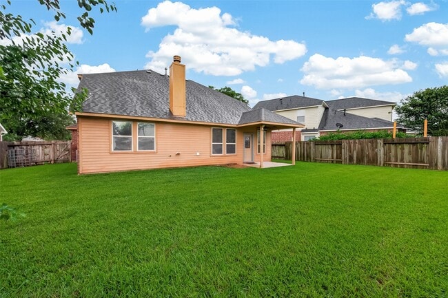 Building Photo - 2510 Shady Falls Ln