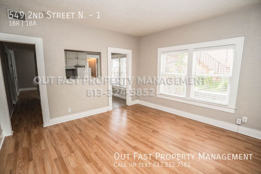 Building Photo - 549 2nd St N