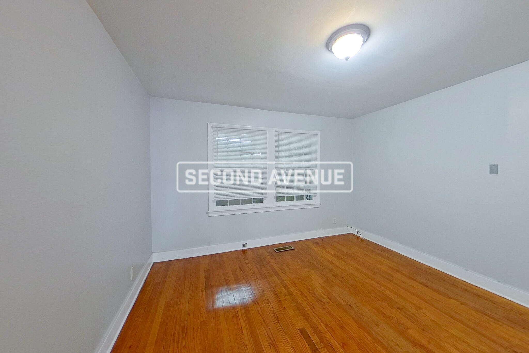 Building Photo - 1609 51st St W