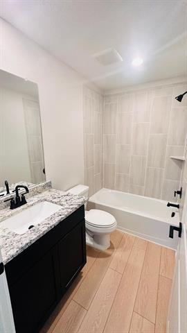 Building Photo - 1320 Windermere Wy